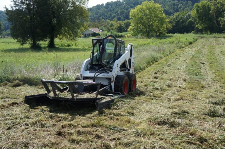 Open Front vs Closed Front Brush Cutter – What's the Difference?