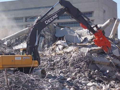 concrete pulverizer for excavator